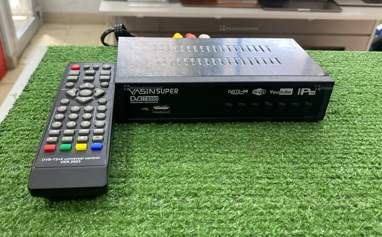 ТВ Приставка T8000
