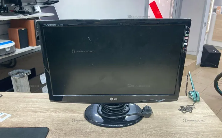 Монитор LG Flatron W20438