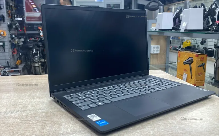 Ноутбук  Lenovo