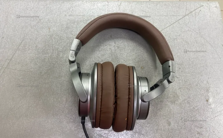 Наушники Behringer BH-470