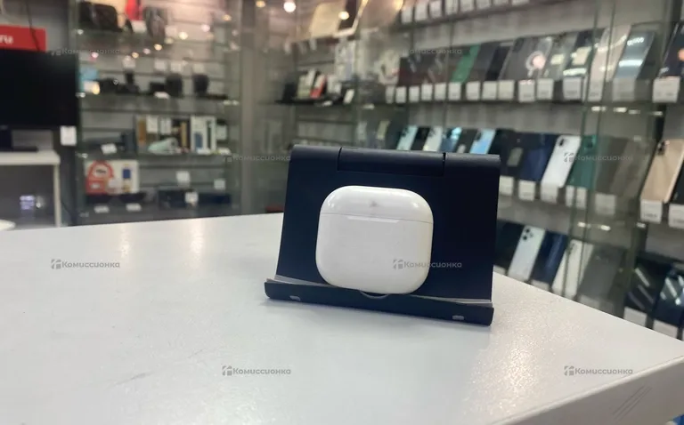 Наушники  AirPods 4