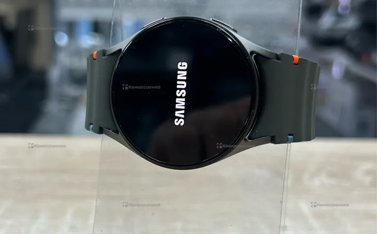 Часы  Samsung Galaxy Watch 7 40mm
