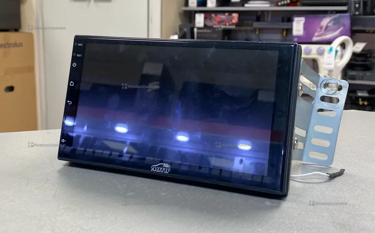 Автомагнитола  Fanky Auto 2/32 android 10