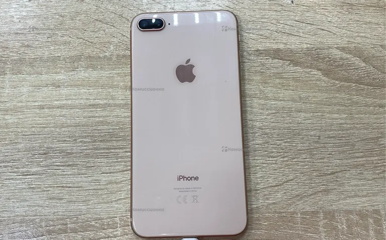 Apple iPhone 8 Plus 64 ГБ