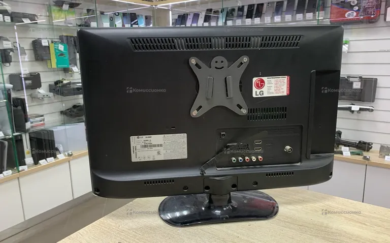 Телевизор LG 22LS3500