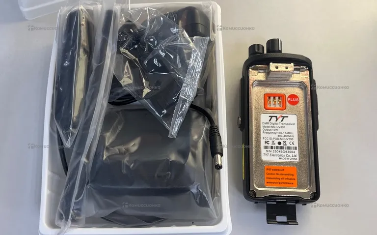 Рация  TYT MD-UV390