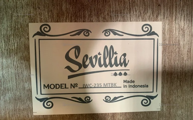 Гитара Sevilla IWC-235