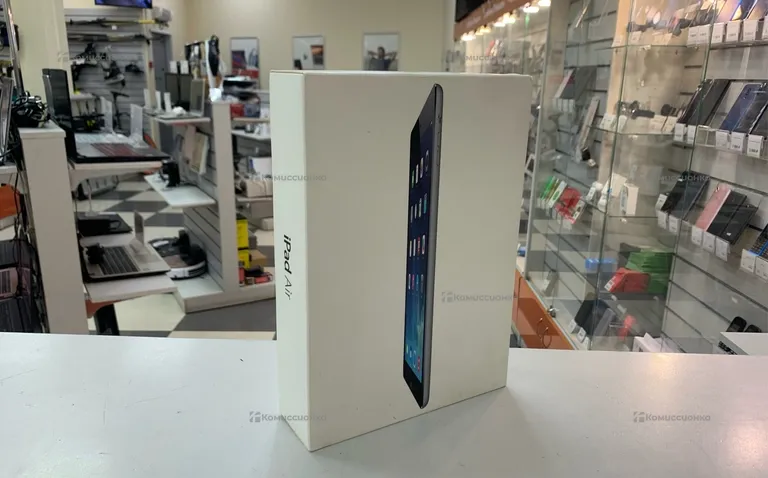 Планшет Apple MD785RU/A