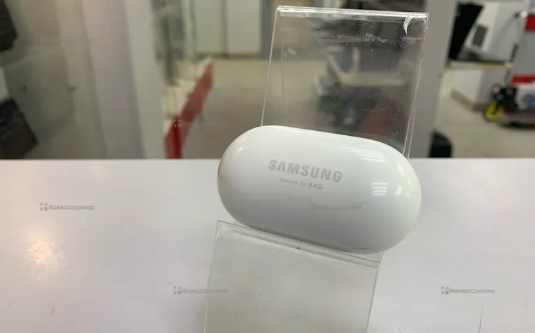 Наушники  Samsung buds
