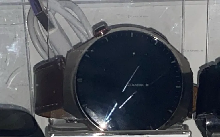 Часы  Huawei 4 pro
