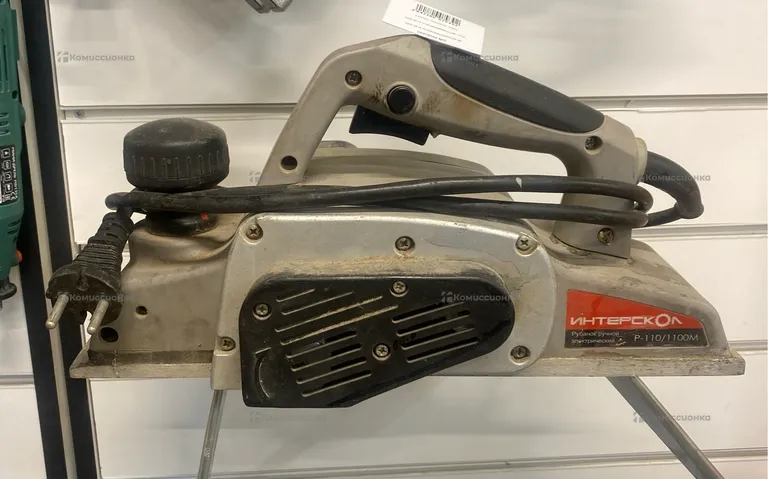 Электрорубанок Интерскол Р-110/1100М