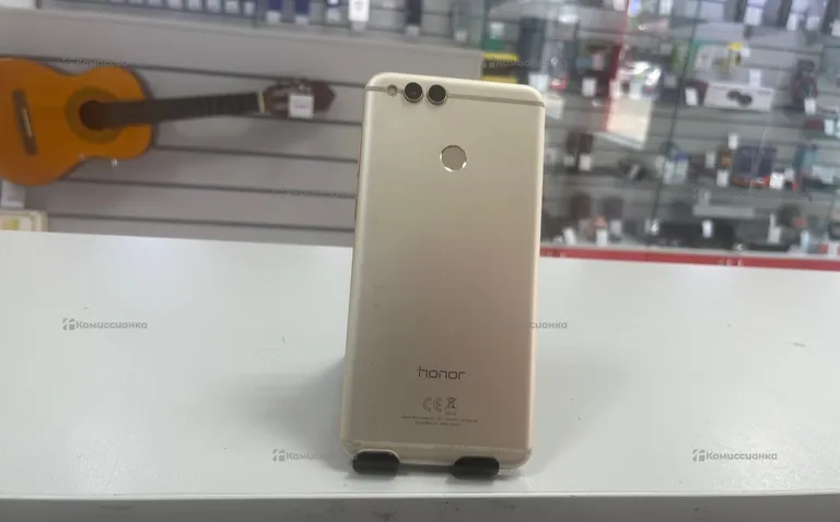 Honor 7X 4/64Gb