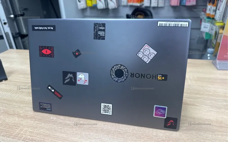 Ноутбук  Honor D15