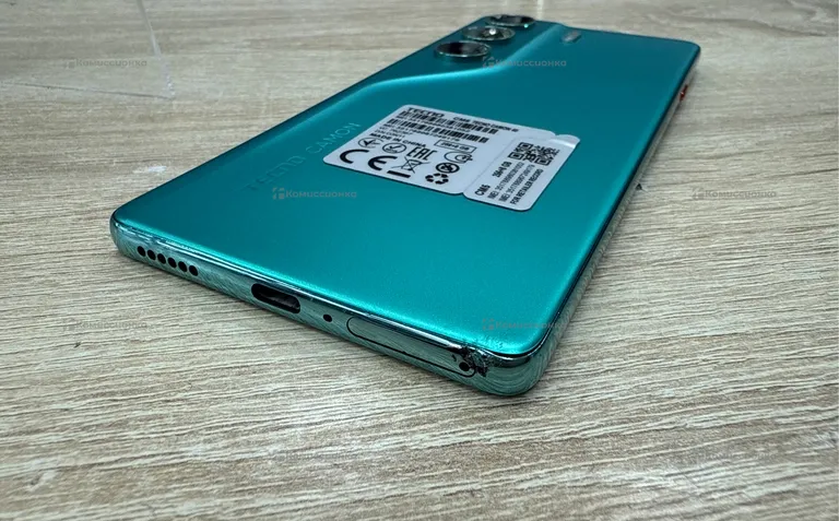 Tecno CAMON 40 8/256Gb