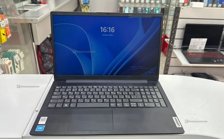 Ноутбук Lenovo V15 G2 IJL