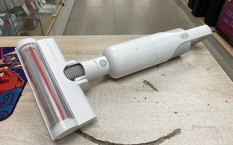 Пылесос  xiaomi vacuum cleaner