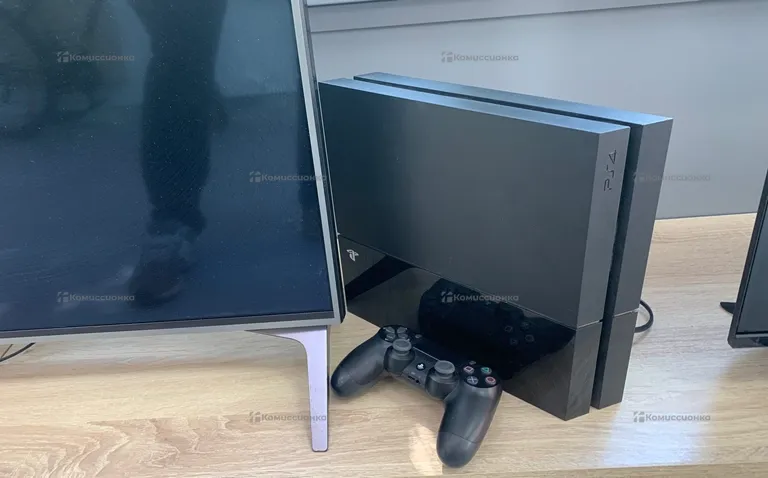Приставка Sony Sony PlayStation 4 Fat 500GB