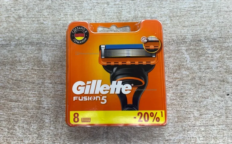 Кассеты Gillette Fusion 5 8