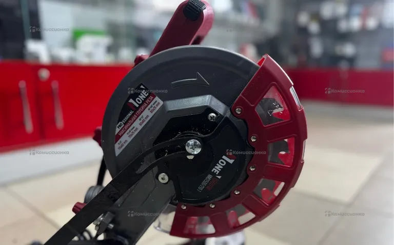 Торцовочная пила NMS1500/210-1