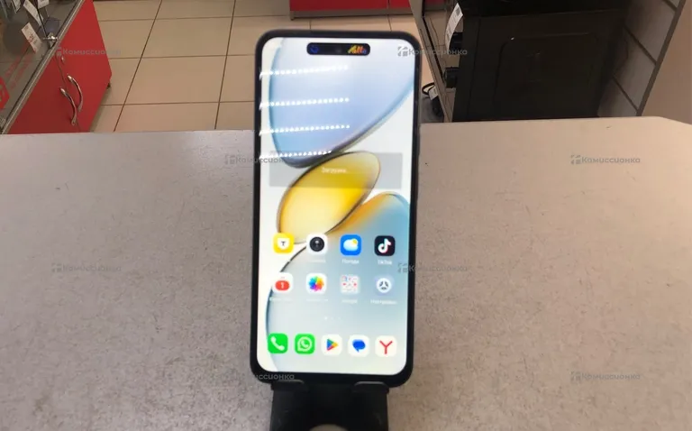 Tecno SPARK Go 1 3/64