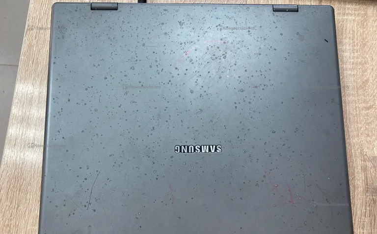 Ноутбук  Samsung