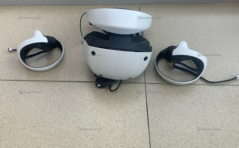 Очки виртуальной реальности PS5 VR2