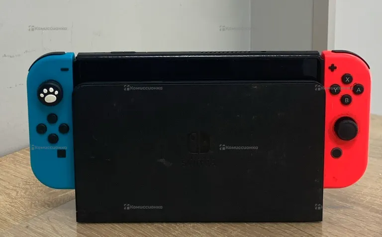 Приставка Nintendo switch Oled