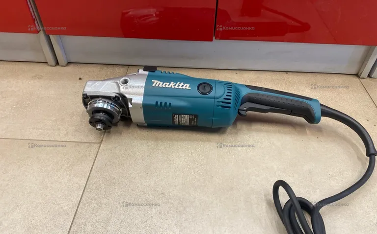 УШМ GA9020 Makita