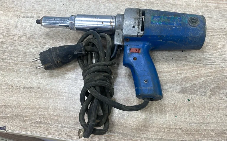 sk 1005 Заклепочник