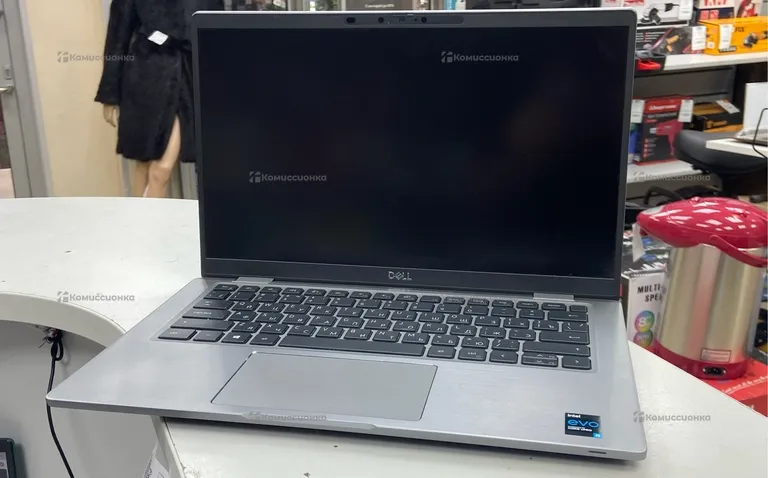 Ноутбук  Dell Latitude 7420
