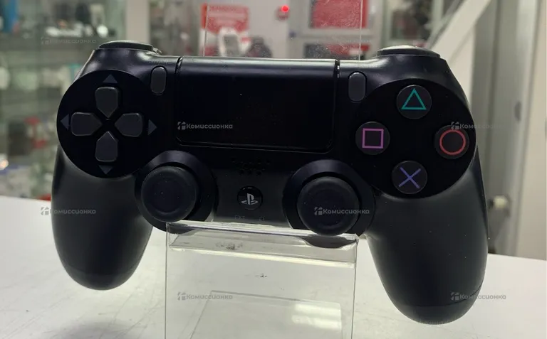 PS4. Геймпад PS4