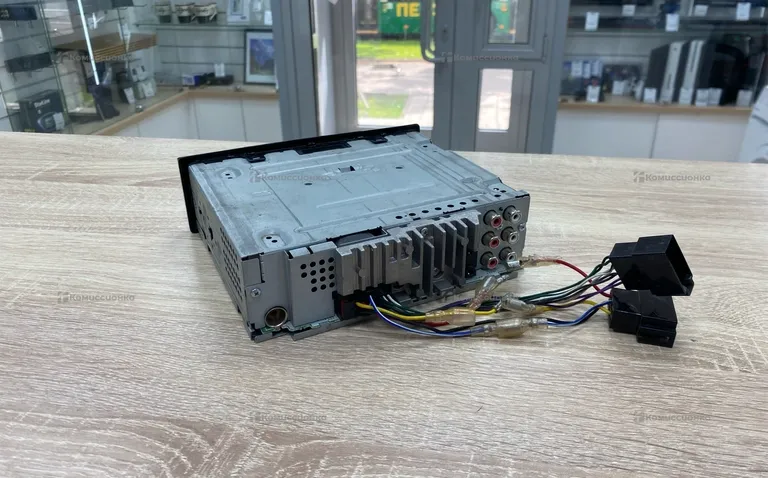 Автомагнитола  pioneer mvh-x580bt
