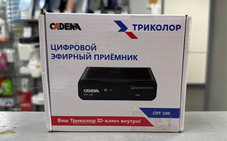 Цифровая ТВ приставка  cadena