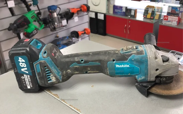 Аккумуляторная УШМ Makita rep