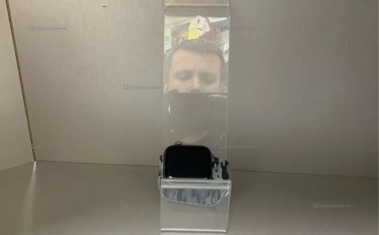 Часы  Apple Watch Series 4 44mm