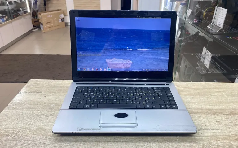 Ноутбук ICL Raybook