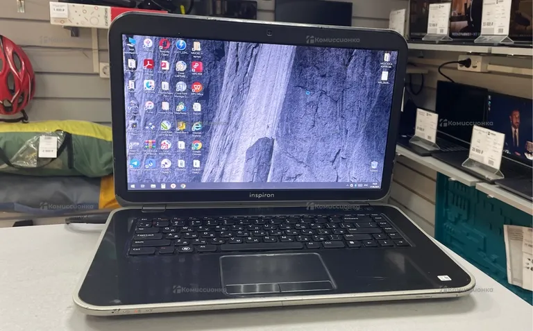 Ноутбук  Dell Inspirion 5520