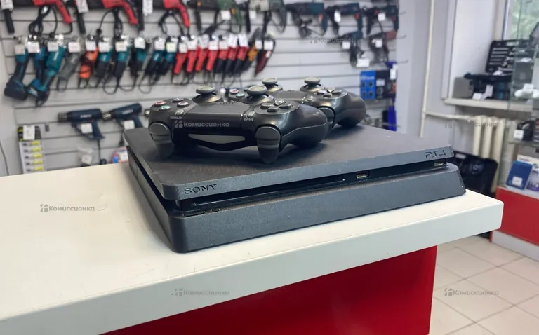 Приставка PlayStation PS4 Slim 1Tb