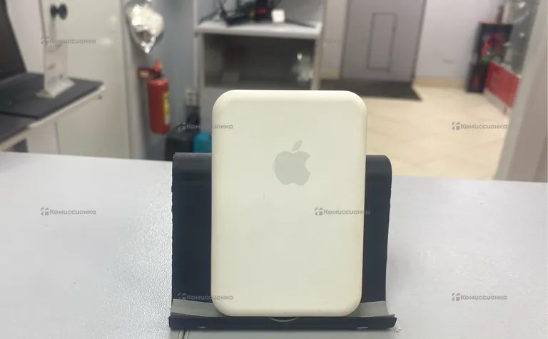 Power Bank  magsafe rep