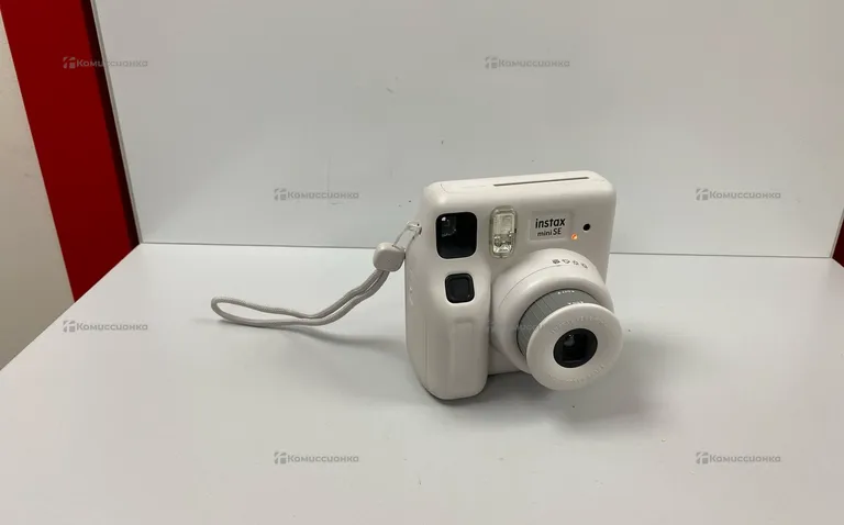 Фотоаппарат  Instax mini SE