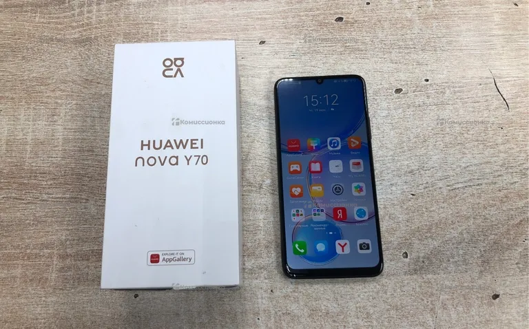Huawei Nova Y70 4/128 ГБ