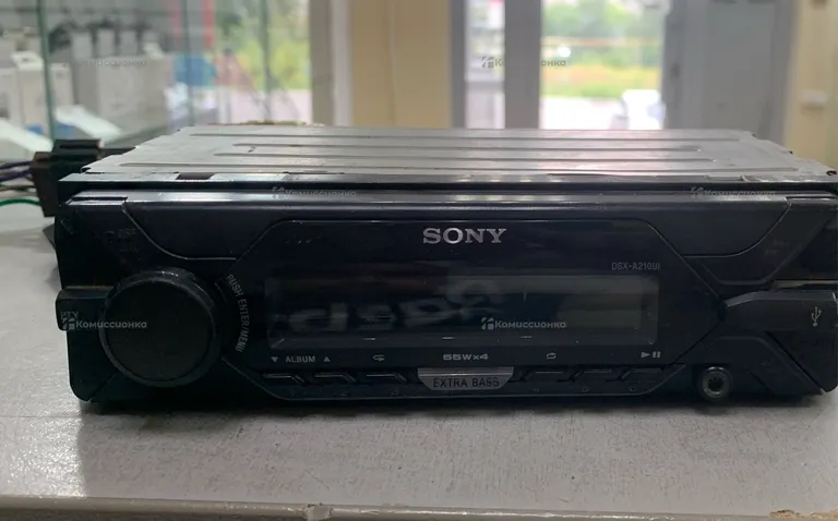 Автомагнитола  Sony DSX-A210Ul
