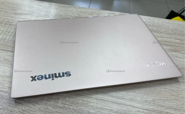Ноутбук Lenovo Yoga 80Y7