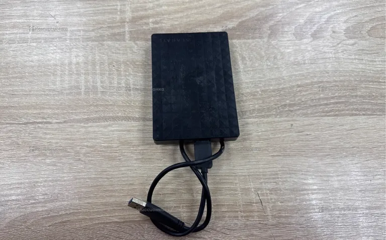 Переносной жесткий диск SEAGATE 500гб