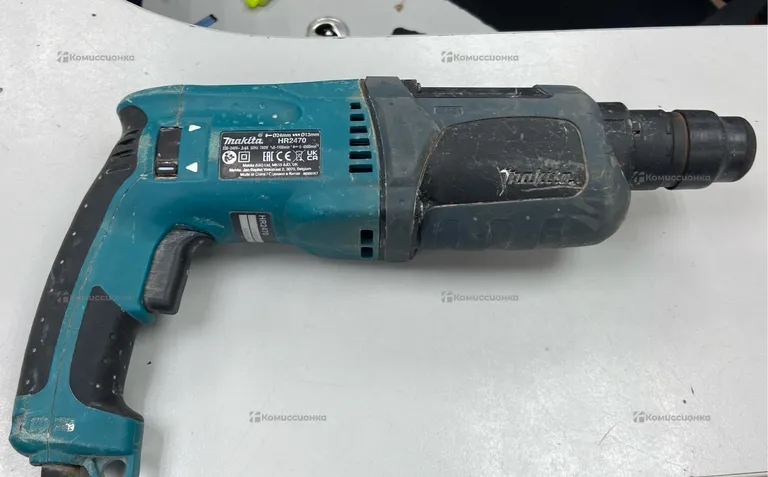 перфаратор makita HR2470