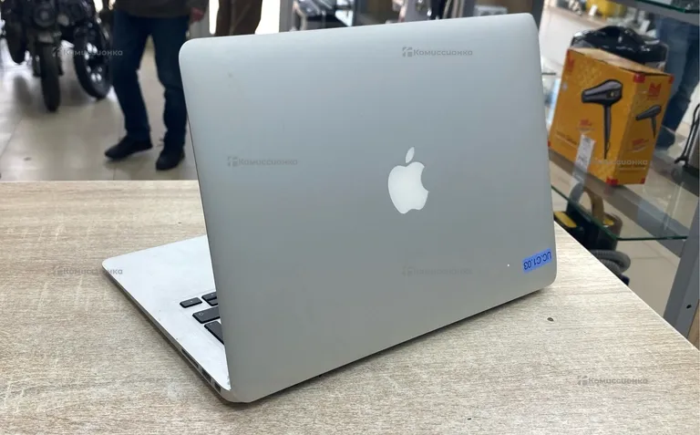 Ноутбук  MacBook Air 17