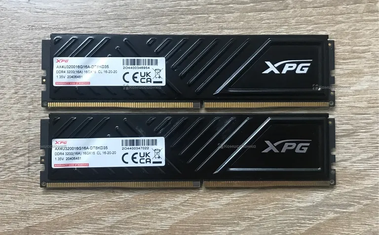 Память DDR4 32GB две плашки