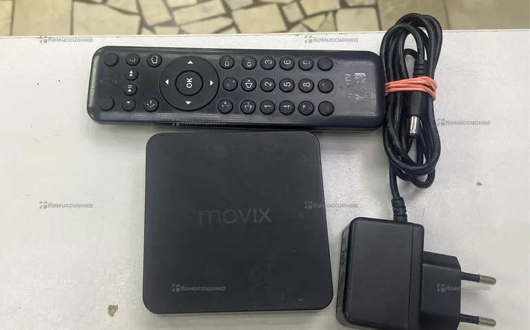Movix Pro Voice смарт приставка