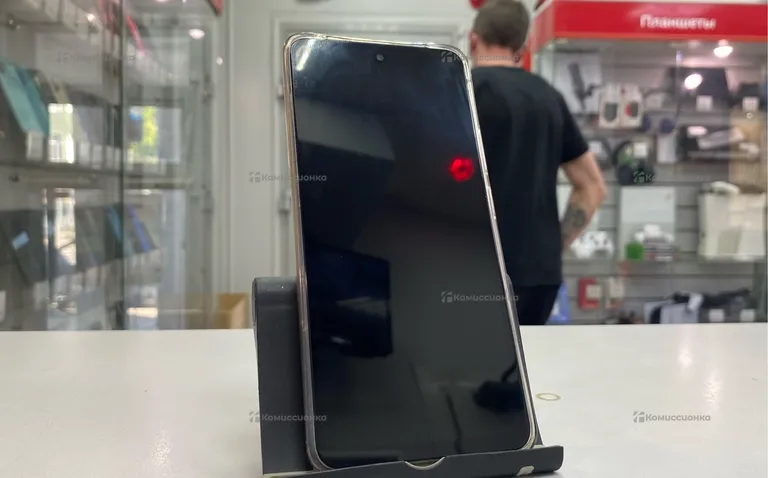 Realme 13+ 8/256Gb