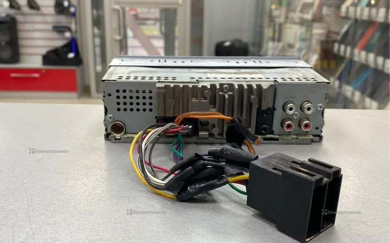 Автомагнитола Pioneer MVH-S300BT